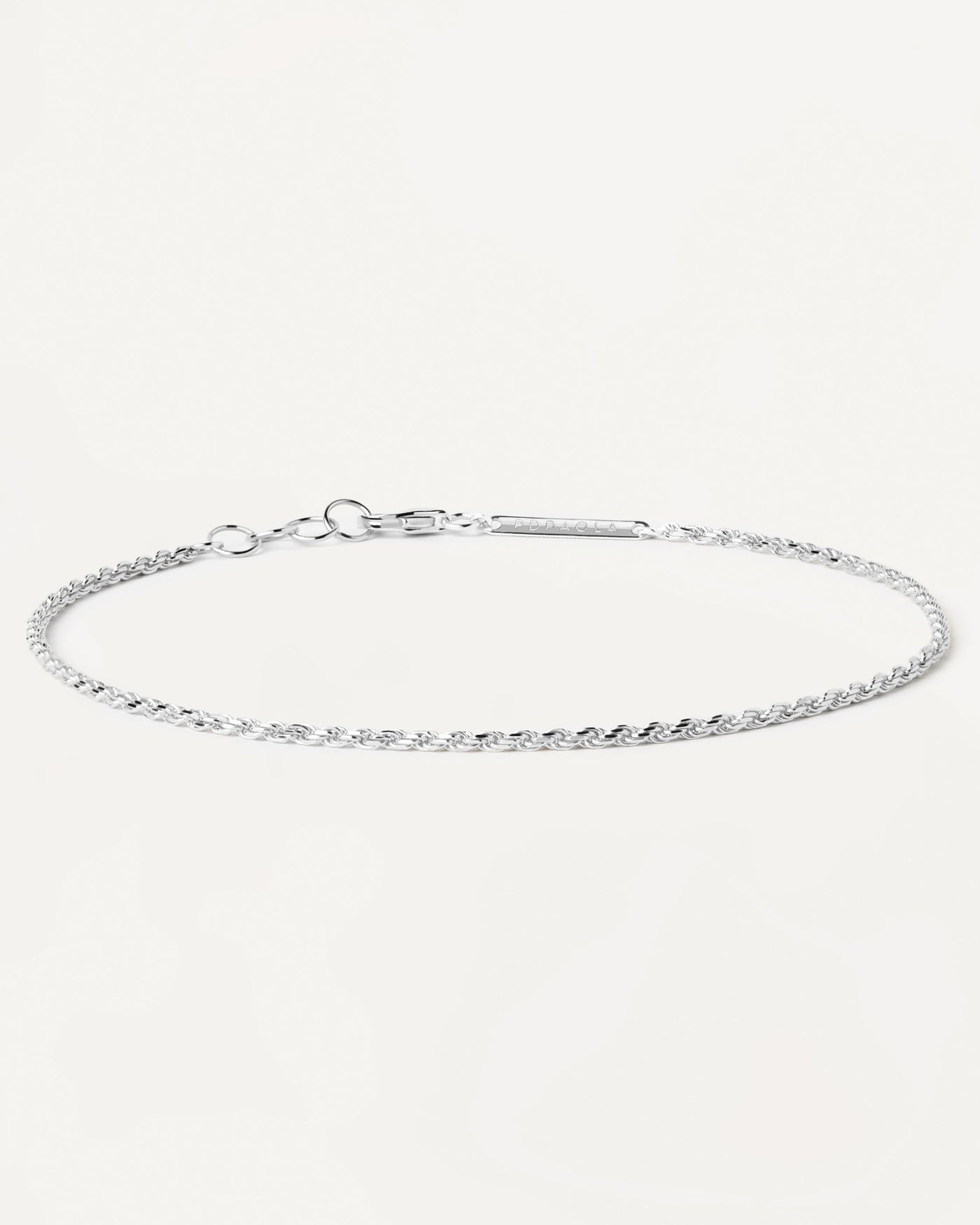 Pulsera Cadena Cordón de Oro Blanco 
  
    Oro Blanco 18K / Baño de rodio en plata
  
